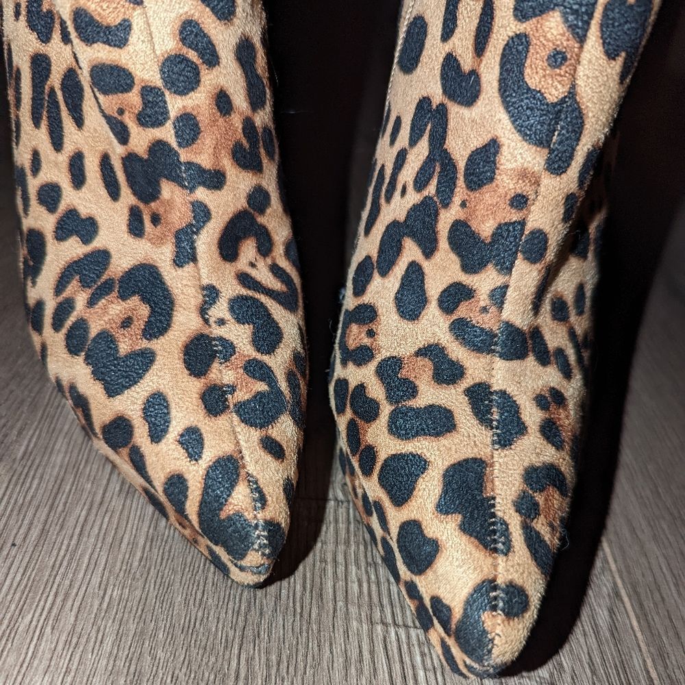 Heeled Printed Booties - Picture 5 of 9